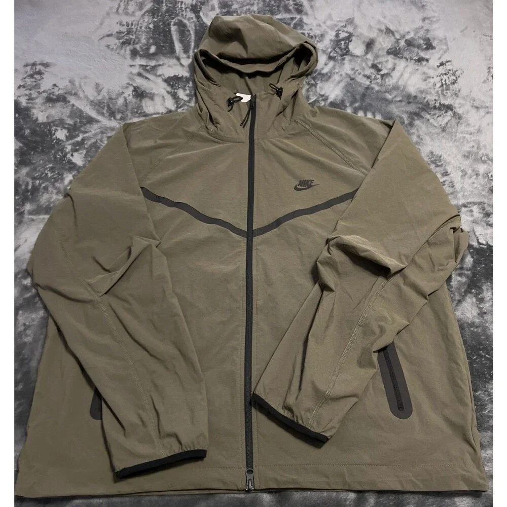 LARGE Nike Tech Men's Woven Jacket (Medium Olive/Medium Olive/Black) - Picture 6 of 9